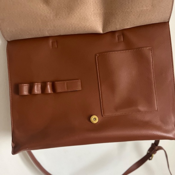 Pixie Mood Caitlin Work Tote Vegan Leather - Picture 4 of 4